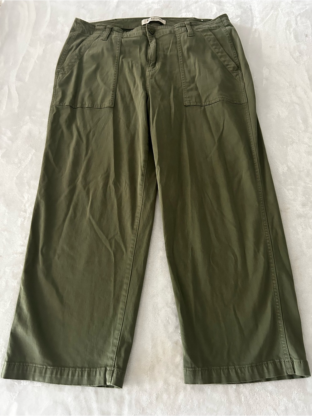 Liverpool Los Angeles Cargo Wide-Leg Cropped Pants Olive Green Size 16/33